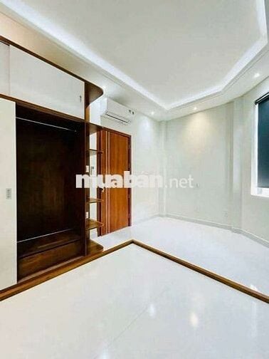 NHÀ MỚI ĐẸP Ở LIỀN. SỔ HỒNG 5,2 X 20 ĐOÀN NGUYÊN TUẤN. BÌNH CHÁNH