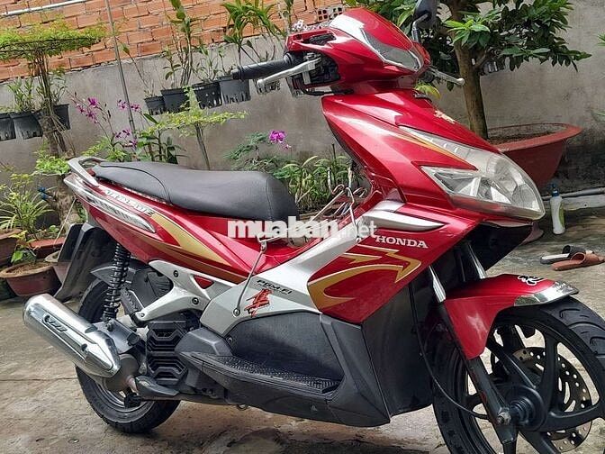 AIRBLADE 110CC.