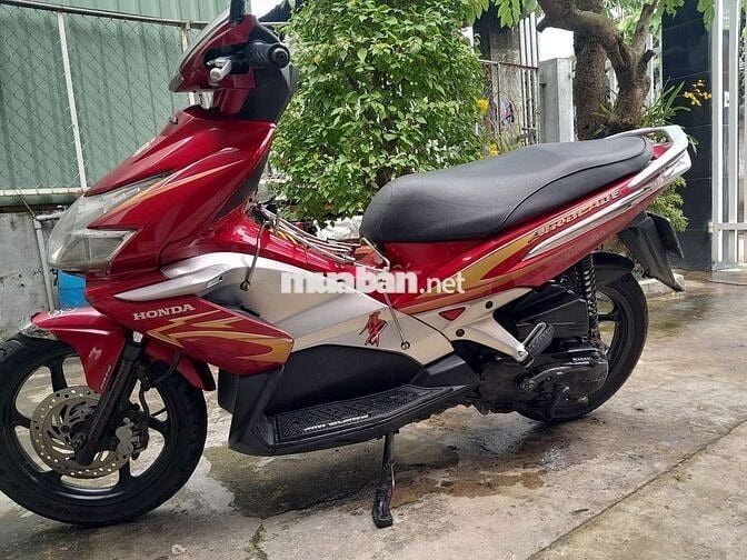 AIRBLADE 110CC.