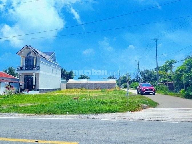KẸT TIỀN SANG GẤP 4210m2 ĐẤT, MT 12M THÔNG RA CHỢ, GẦN KCN GIÁ 180TR