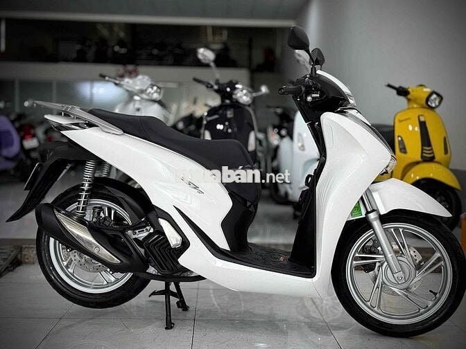 Sh125i ABS 2025 Lướt chính chủ ( Hỗ trợ Góp )