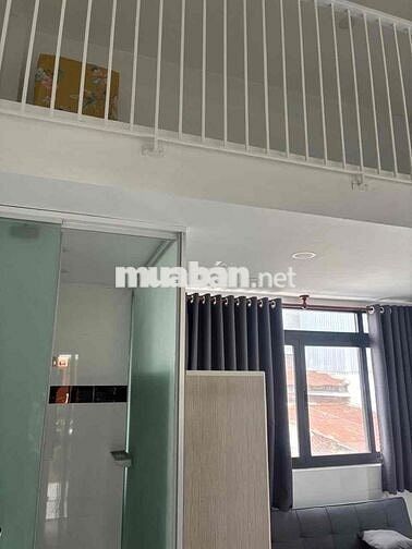 phòng 36 m2, gần chợ Bến Thành, nội thất đầy đủ gặp Phi-ĐT:***