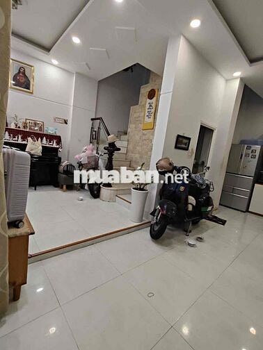 2 CĂN LIỀN KỀ NGUYỄN VĂN TRỖI NGANG LỚN 6M2 DT 40M2