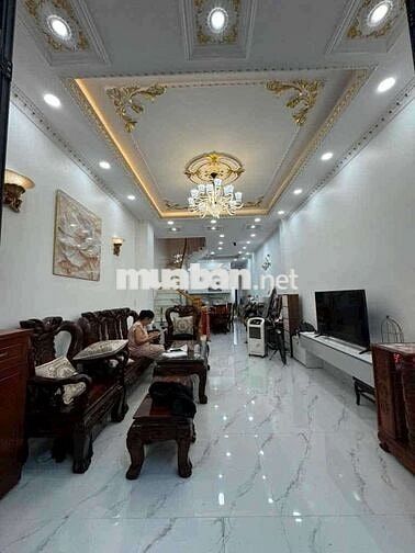 Bán Nhà Xinh Lung Linh , Rộng , Xem là thích ngay thôi ạ