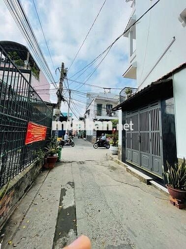 Bán Nhà Xinh Lung Linh , Rộng , Xem là thích ngay thôi ạ