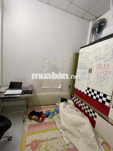 Nhà Rẻ Ngon - Bình Tân - Hoàn Công Đủ - dtsd 54m2 vuông vức - hơn 3ty