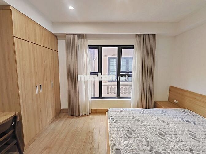 Ở luôn STUDIO 40m2 full đồ ô tô đỗ cửa, ngõ 279 Đội Cấn