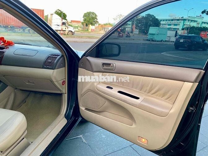 Toyota Camry nhập nhật 2.4G - 180000 km
