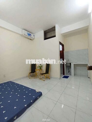 Còn trống phòng 110 Q7 máy lạnh FULL NT