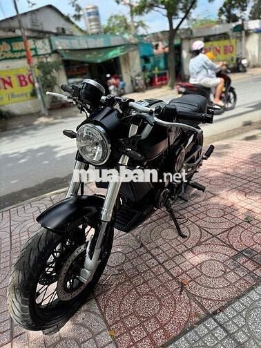 GPX Gentleman DKLD 1/2022 biển số thành phố