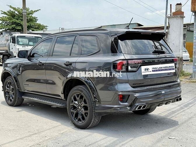 Ford Everest 2023 Sport 2.0L 4x2 AT - 26000 km