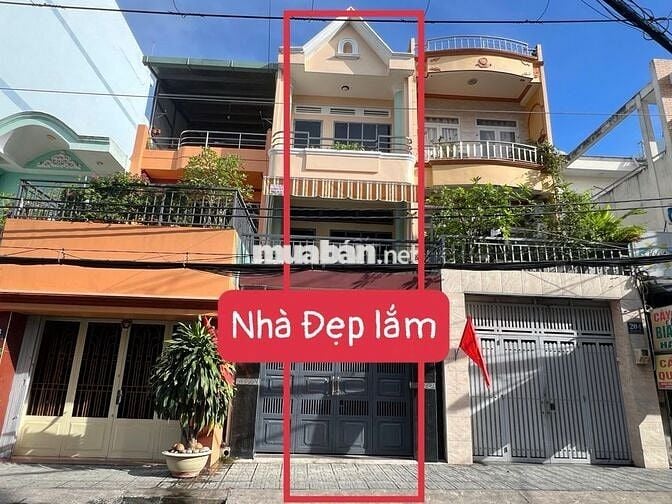 Bán Căn nhà mặt tiền Nguyễn Văn Công rẻ nhất khu- vuông-2 măt tiền 4PN