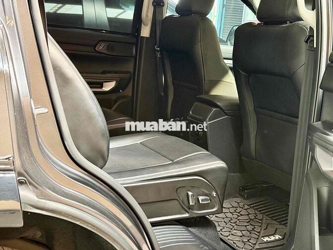Ford Everest 2023 Sport 2.0L 4x2 AT - 26000 km