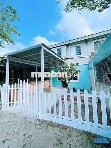 Nhà phố liền kề, 1 Trệt 1 Lầu, DT 75m2 giá 4 tỷ 1