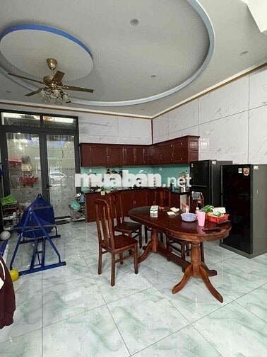 Nhà Phố Liền Kề 1 Trệt 2 Lầu Khu Phú Gia 2. Ngay Ngã Tư Nguyễn Khuyễn