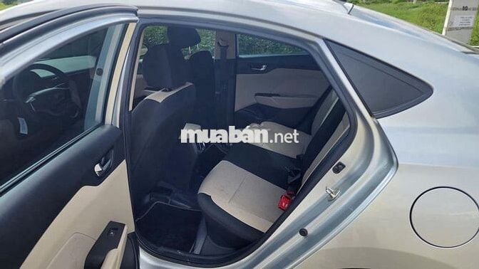 Hyundai Accent 2023 Đk 2024 số sàn màu xám