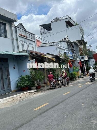 MẶT TIỀN KD ĐÔNG HƯNG THUẬN 17 NGANG 10M LẦU 5 PHÒNG NGỦ