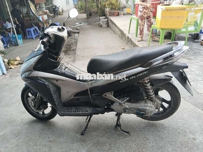 AB 2011 hoạt động bình thường