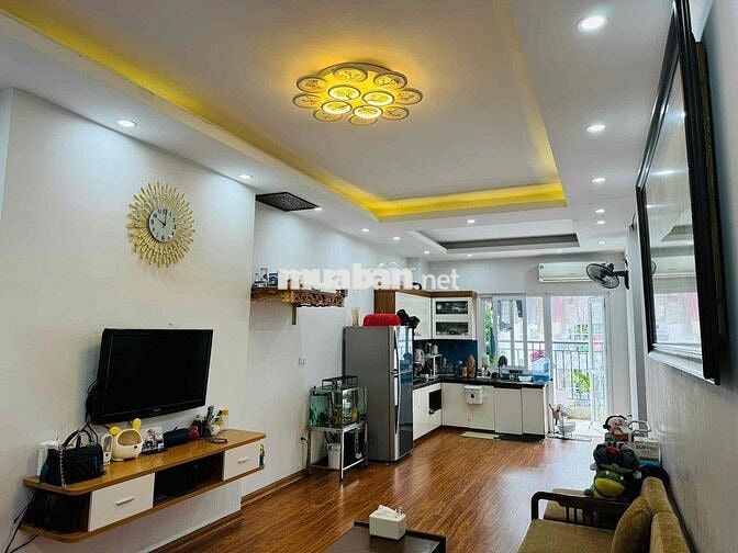 Còn sót căn hộ *** tầng 18 khu 6 toà mới Thanh Hà