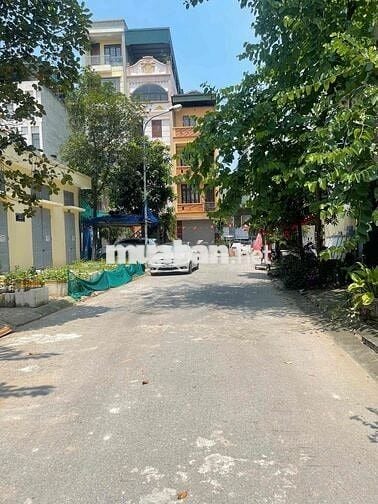 cần bán nhà đã hoàn thiện ở khu dv mậu lương