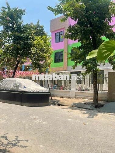 cần bán nhà đã hoàn thiện ở khu dv mậu lương