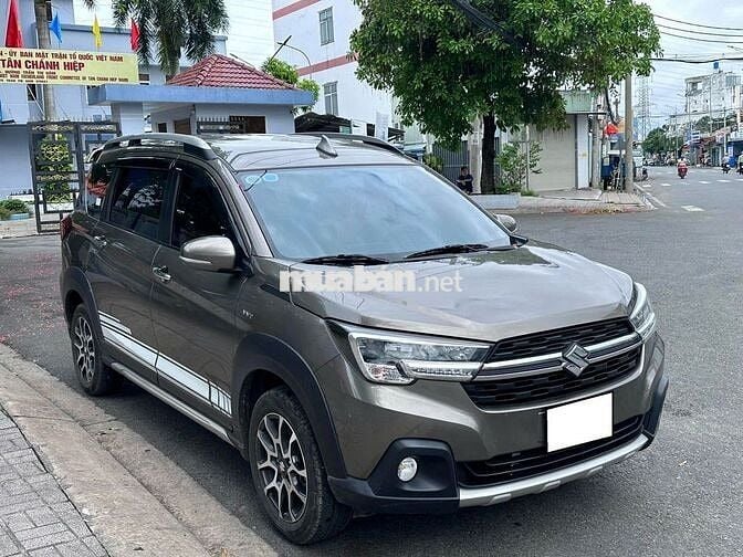 Cần bán Suzuki XL7 2022 - Số tự động, màu xám.