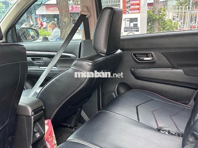 Cần bán Suzuki XL7 2022 - Số tự động, màu xám.