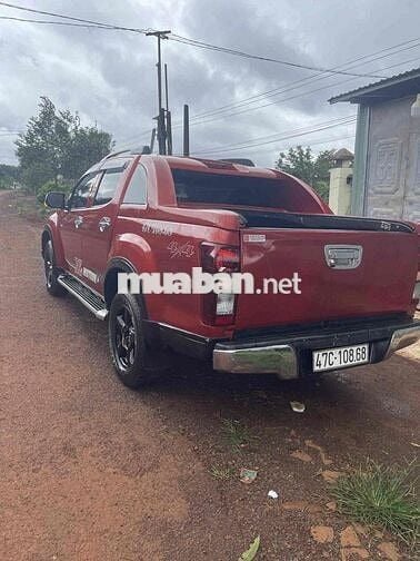Isuzu Mu X 2015 - 20000 km