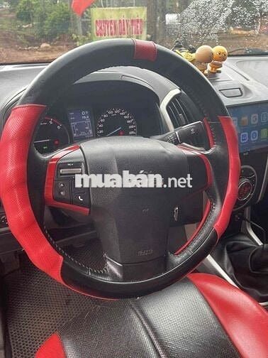 Isuzu Mu X 2015 - 20000 km