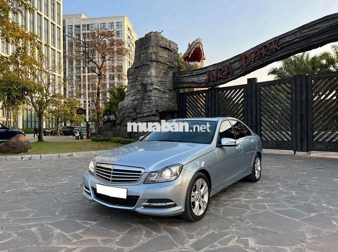 Mercedes C250 2014 màu xám