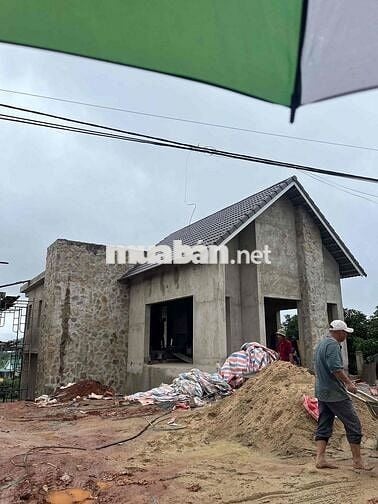 Chính chủ bán villa nghỉ dưỡng full nội thất cơ bản vùng ven Đà Lạt