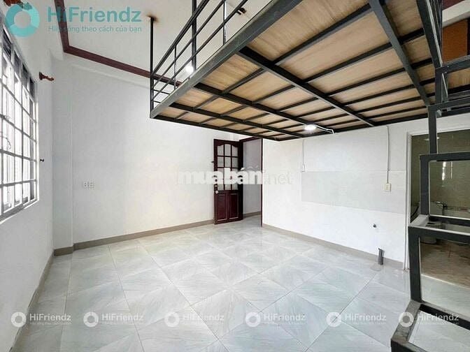 Phòng duplex ban công mới 30m2 gần SGU, Sư phạm, KHTN, UEH, Y dược