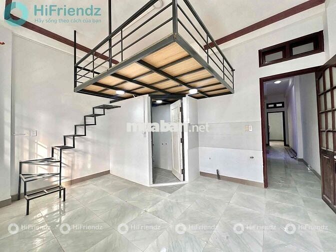 Phòng duplex ban công mới 30m2 gần SGU, Sư phạm, KHTN, UEH, Y dược