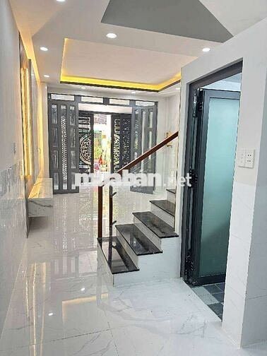 Nhà mới hẻm 1 trục gần mặt tiền, hẻm xe hơi đổ cửa, vị trí đẹp