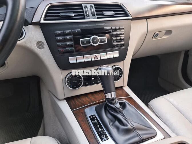 Mercedes C250 2014 màu xám