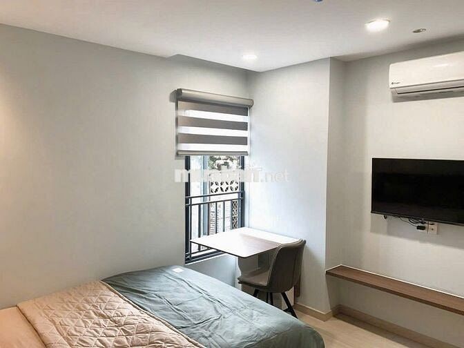 CHO THUÊ CĂN HỘ FULL NỘI THẤT BAN CÔNG MỚI NGAY BÙI VIỆN QUẬN 1 GIÁ RẺ