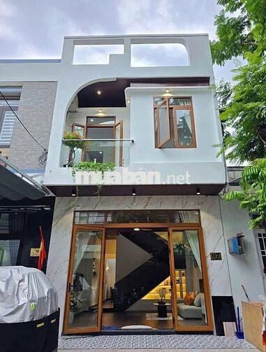 NHÀ NGỘP ĐƯỜNG TRỊNH QUANG NGHỊ 67M2 GIÁ 1 TỶ 750 TRIỆU