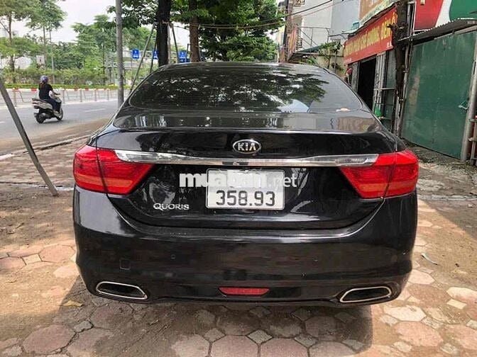 Kia Quoris 2014 - 130000 km