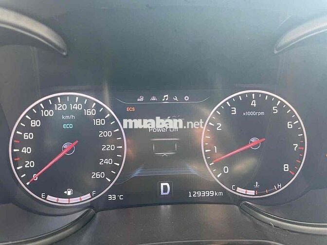 Kia Quoris 2014 - 130000 km