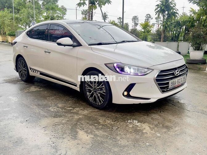 Hyundai Elantra 2018 độ fun kịch đồ chơi