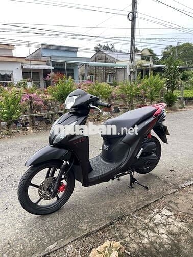 Cần Bán Vision Bánh Lớn Mẫu Mới Bản Cá Tính