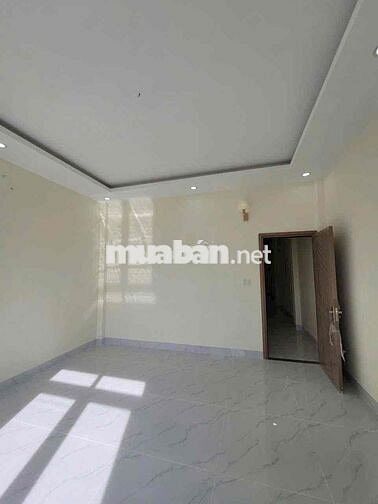 cần thu hồi vốn bán gấp 2 tỷ 750 sổ hồng riêng gần bình chánh QL50