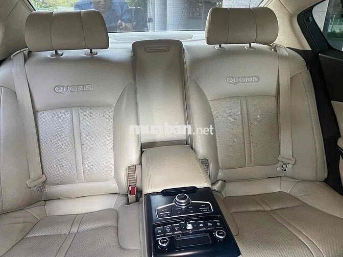 Kia Quoris 2014 - 130000 km