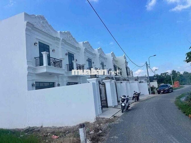 cần thu hồi vốn bán gấp 2 tỷ 750 sổ hồng riêng gần bình chánh QL50