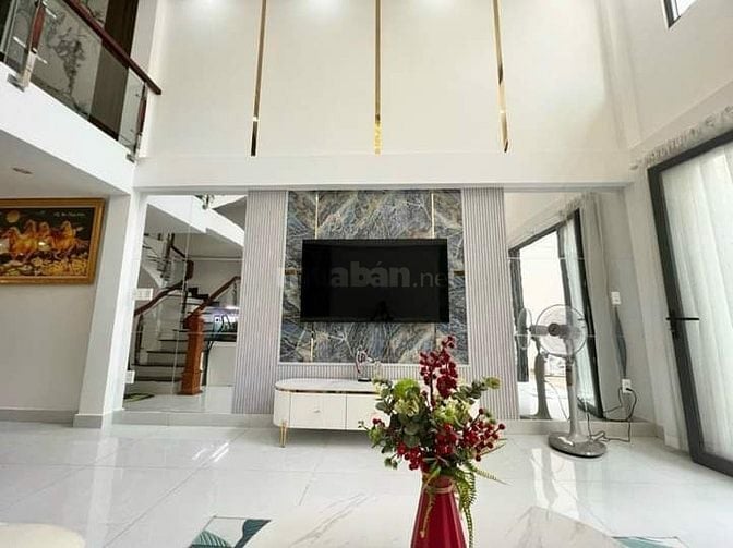 Giảm thêm 300tr bán nhà Hoa Bằng, Tân Phú. Giao Cầu Xéo - 3,970 tỷ
