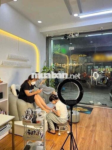 NGUYÊN CĂN MẶT TIỀN PHAN HUY ÍCH GẦN EMART