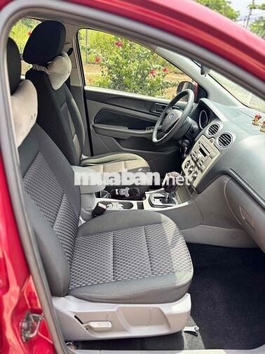 Ford Focus 2011 1.8 AT - 44000 km