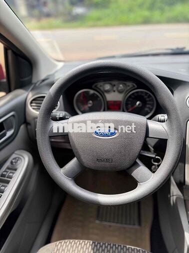 Ford Focus 2011 1.8 AT - 44000 km
