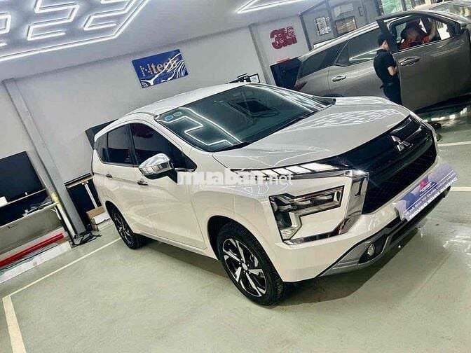 Mitsubishi Xpander 2022 AT Premium - 7635 km