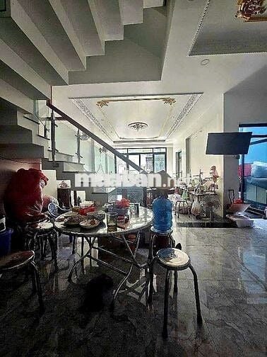 BÁN GẤP, nhà Bình Tân gần Tân Phú, 4 tầng, 135m2, HXH 6m, chỉ hơn 6 tỷ